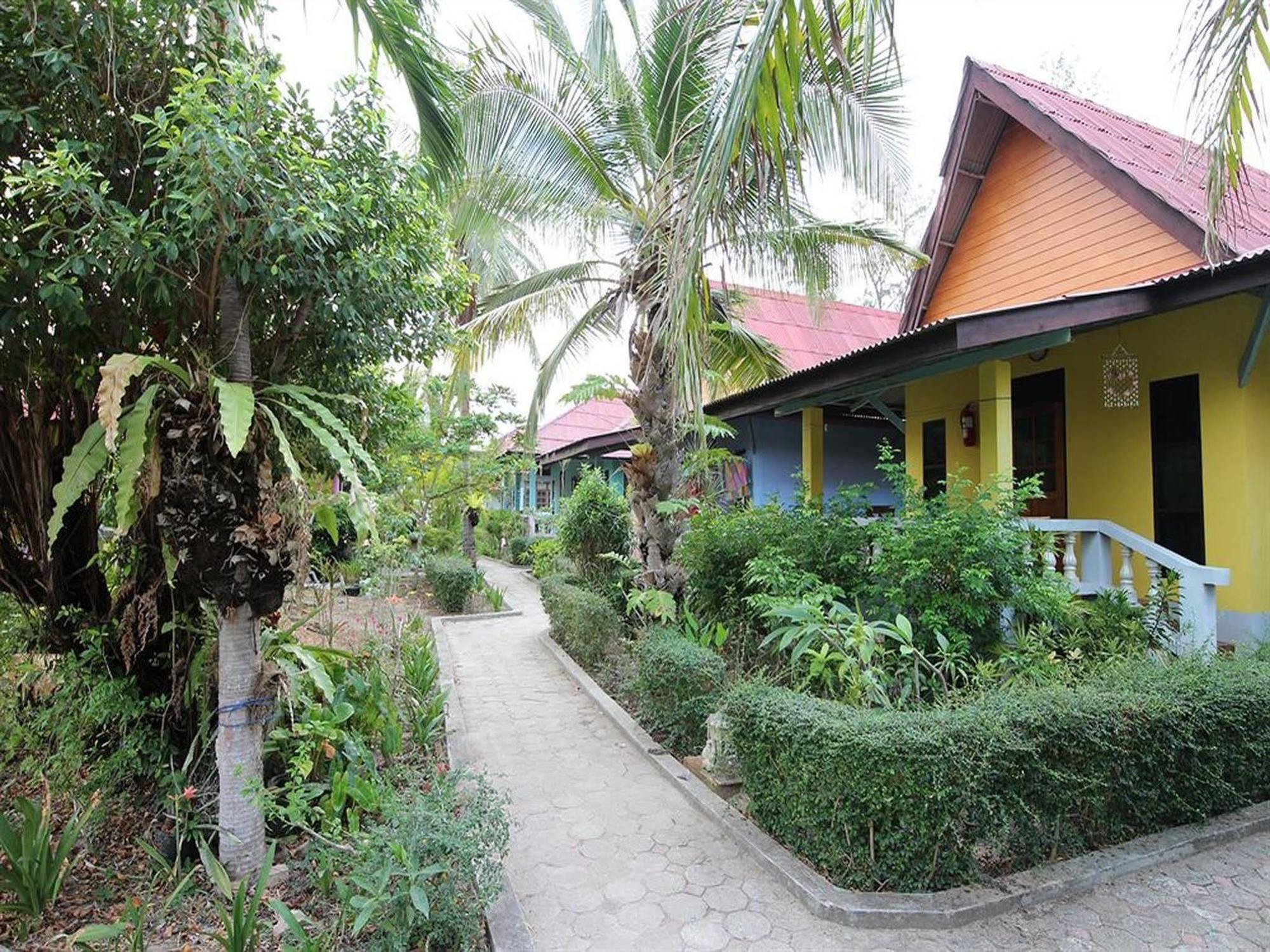 Lanta Villa Resort Ban Ai Dao Exterior photo