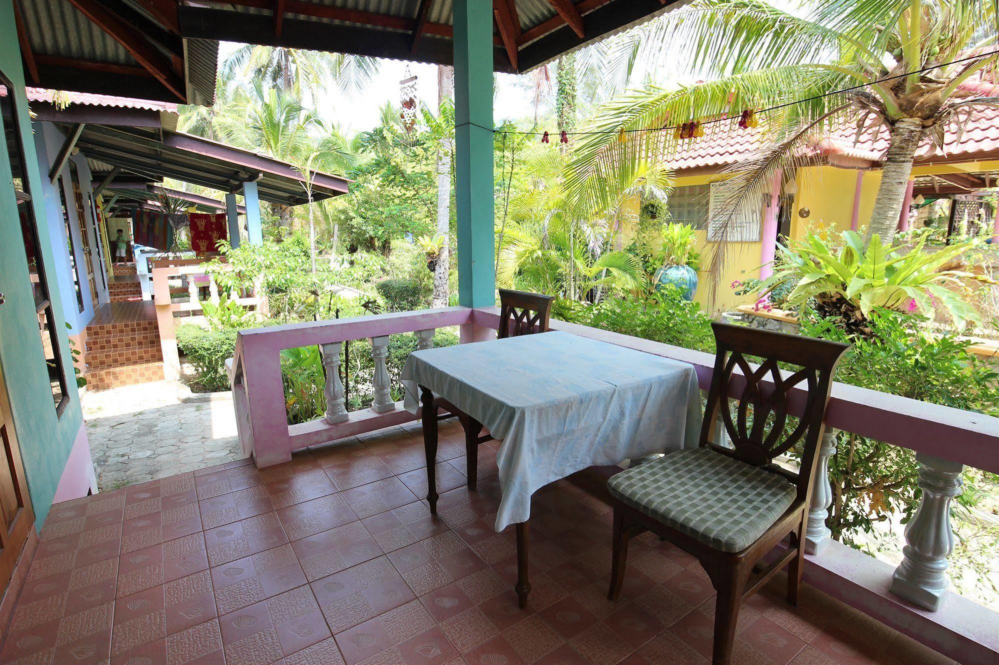 Lanta Villa Resort Ban Ai Dao Exterior photo